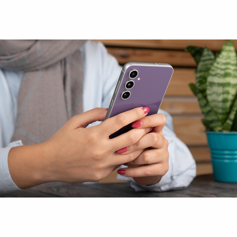  گوشی موبایل سامسونگ مدل Galaxy S23 FE دو سیم کارت ظرفیت 256 گیگابایت و رم 8 گیگابایت به همراه شارژر سامسونگ - ویتنام